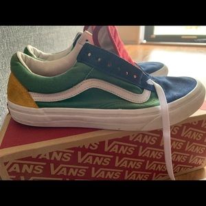 Vans Yacht Club Size 7.5